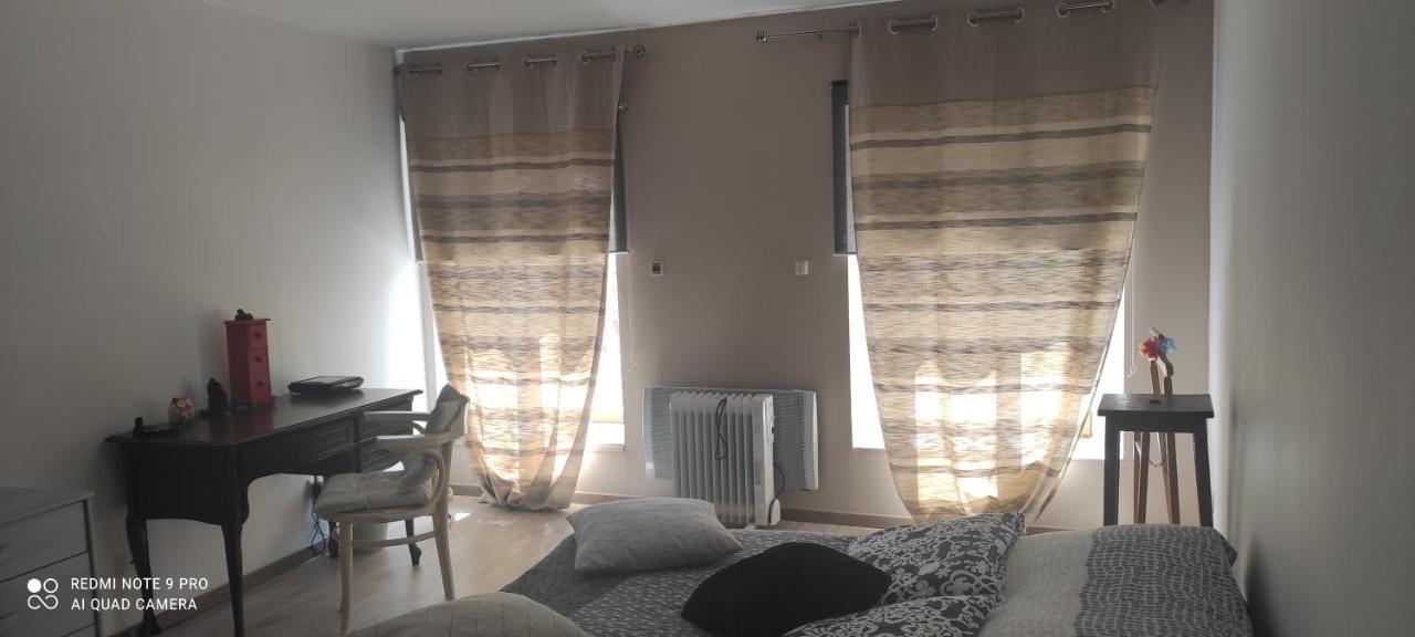 Les Plaisirs De La Ruralite Apartment Vendresse Luaran gambar